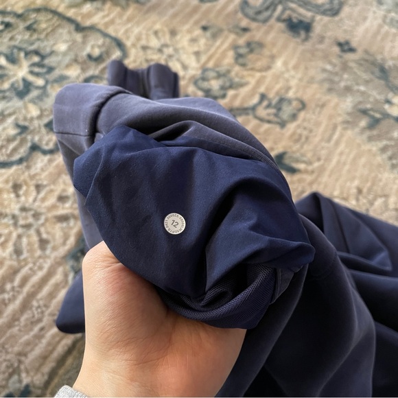 Lululemon Softstreme Relaxed High-Rise Pant Night Sea Size 12 - Picture 8 of 8